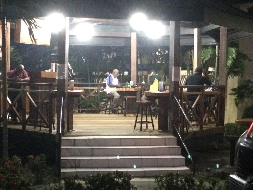 Madang Star International Hotel 외부 사진